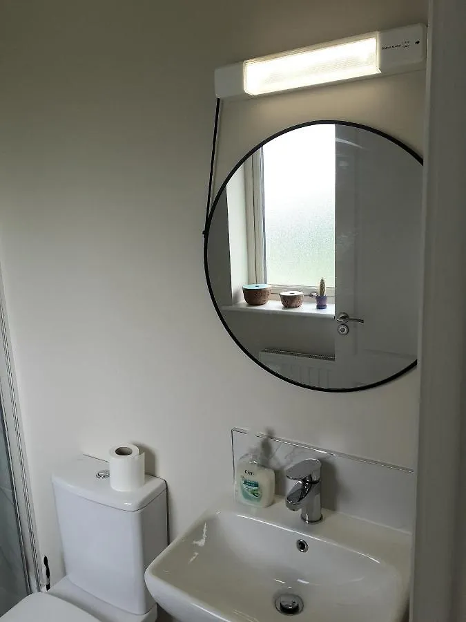 Ensuite At The Foot Of Dublin Mountains