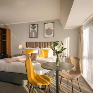 3* Otel Beresford